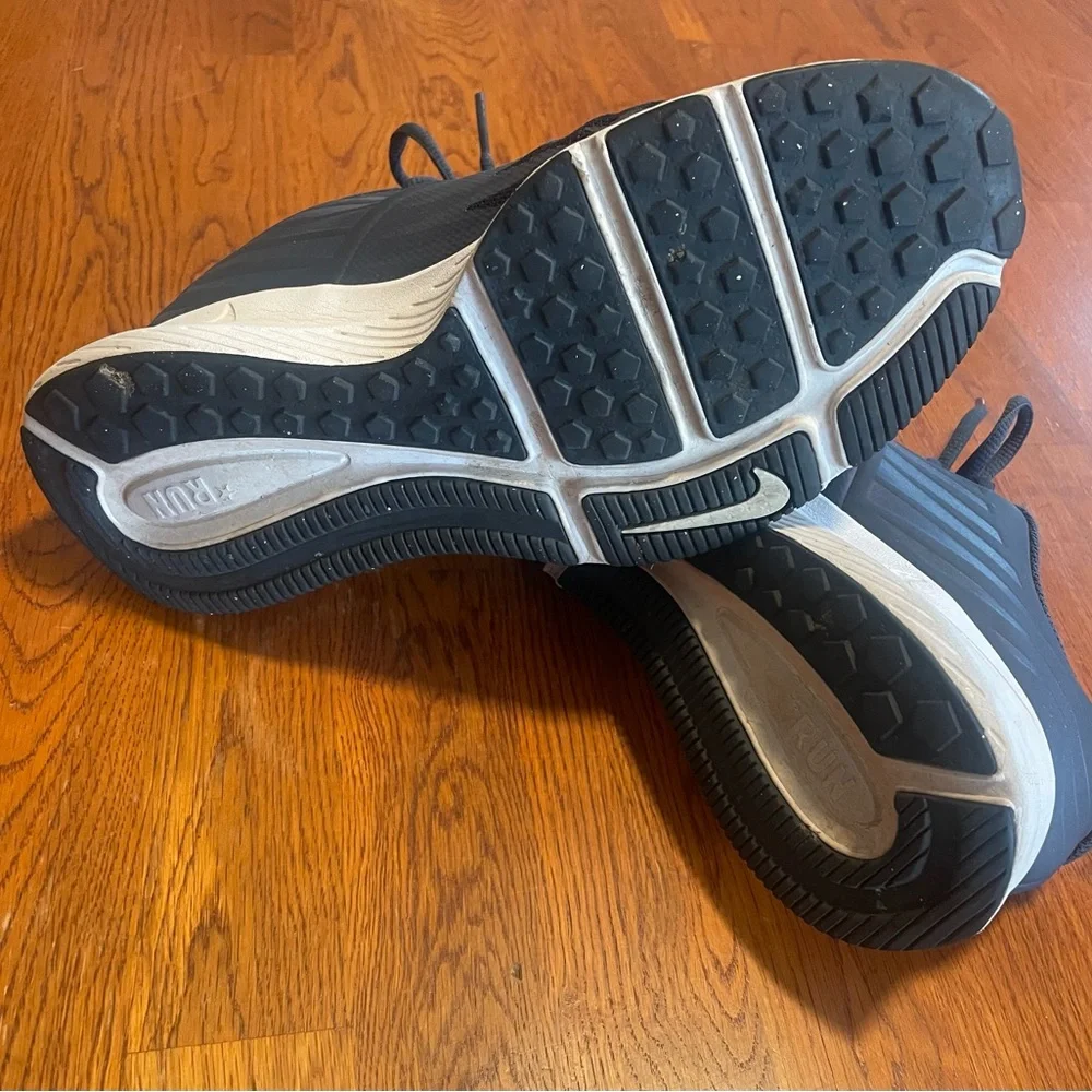 Nike Blue and‎ Lime Star Runner Shoes